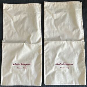 Ferragamo show duster  